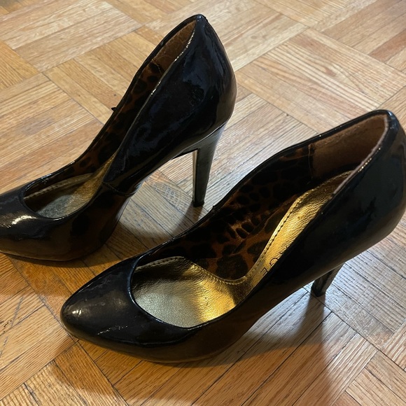 Black pump $20 - Picture 4 of 4